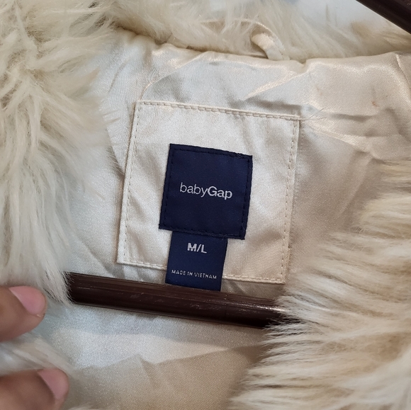 Furr vest - Picture 2 of 4